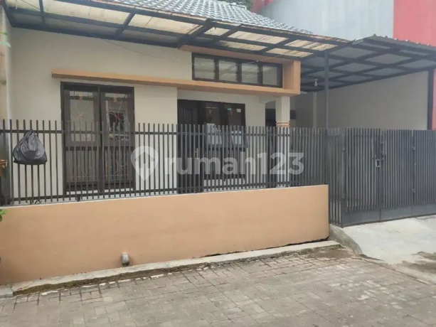 Rumah bukit sariwangi bandung