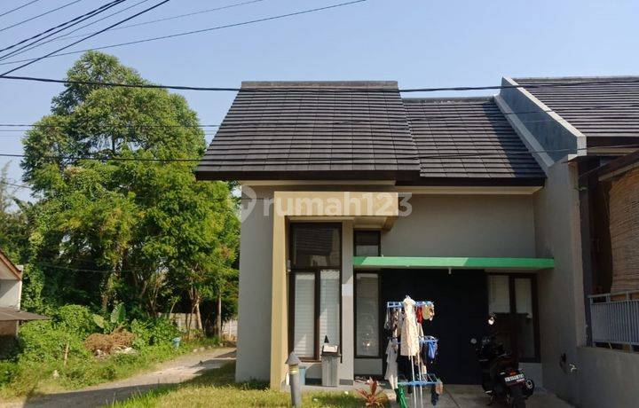 Rumah minimalis hook dekat pemkot cimahi di taman cihanjuang