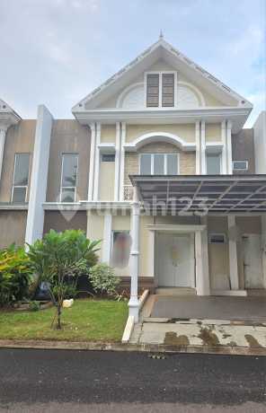 For Sale Cheap! Ready-to-Occupy House in North Thames JGC Cluster, Cakung - East Jakarta