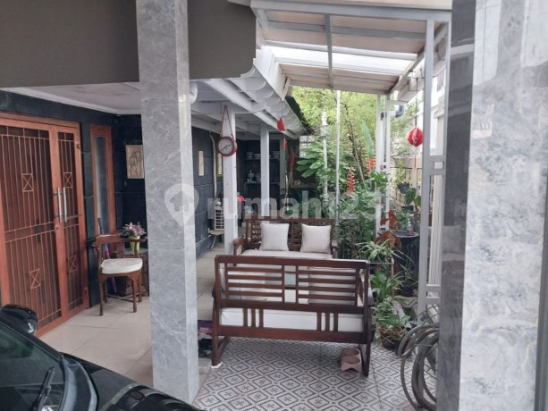 BENTANG ASRI COMPLEX, TURANGGA. A NICE, MOVE-IN READY HOUSE IN BANDUNG CITY.