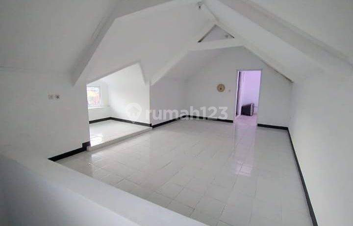Sinom, Turangga, Buahbatu, Tol, Sma 8. Rumah Di Bandung Tengah, Kota Bandung