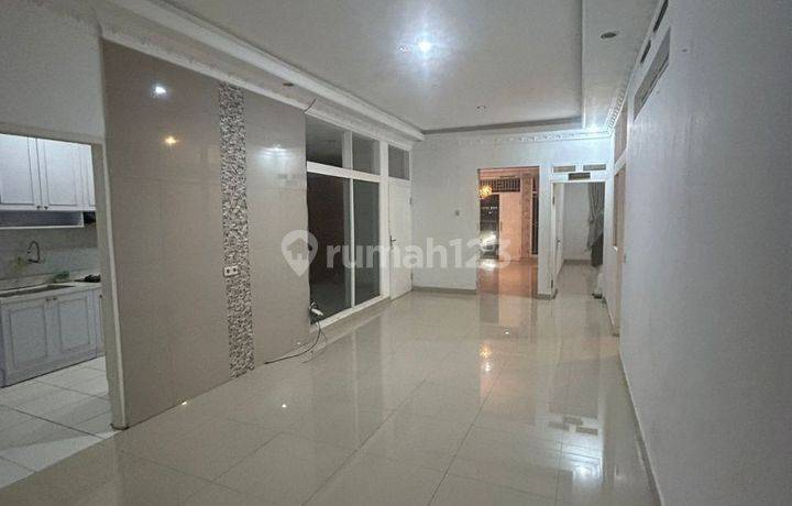 BURANGRANG, LENGKONG. RUMAH SIAP HUNI DI KOTA BANDUNG