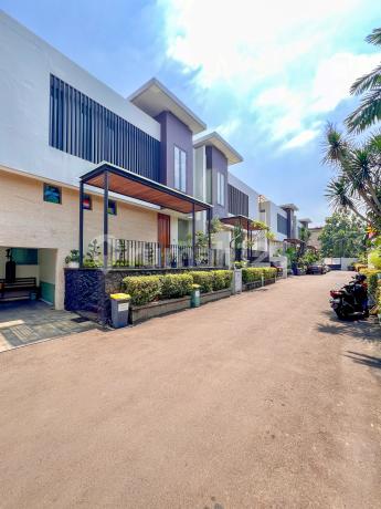 For Sale Rumah Cipete Turun Harga di Dalam Townhouse