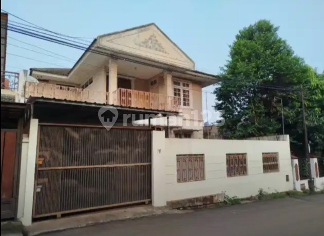 House Price Drop in Cirendeu Permai Complex, Lebak Bulus. House Price Drop in Cirendeu Permai Complex, Lebak Bulus.