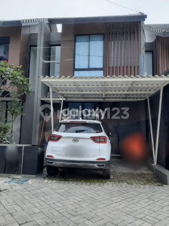 Rumah Mewah di Central Park Merr ( Cpm ) Surabaya Timur Rumah Mewah di Central Park Merr ( Cpm ) Surabaya Timur