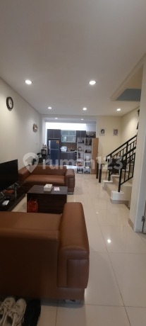 Rumah 6x15 Bagus Dan Sudah Renov..siap Huni Rumah 6x15 Bagus Dan Sudah Renov..siap Huni