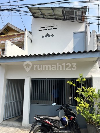 Rumah Karangempat Cuman 500Juta Masih Nego 2 Lantai Dalam Bagus Rumah Karangempat Cuman 500Juta Masih Nego 2 Lantai Dalam Bagus