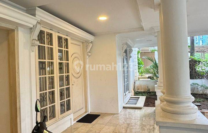 Di Jual Rumah Modern Klasik, Di Virginia Lagoon 2 Lt Di Bsd City.- Tangsel