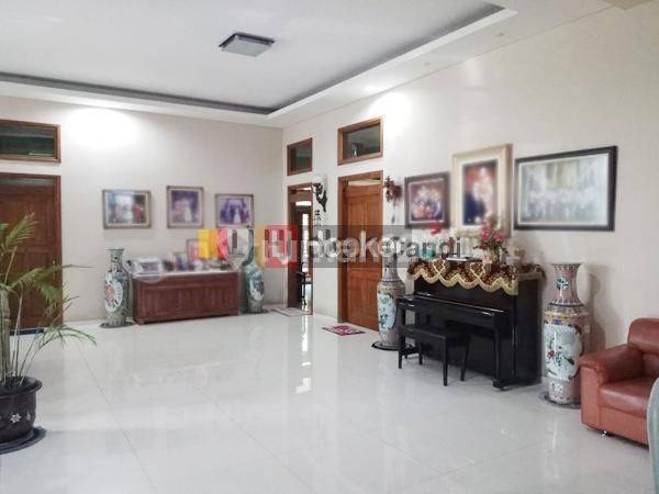 Rumah di Bukit Sadewa Bukit Sari Semarang