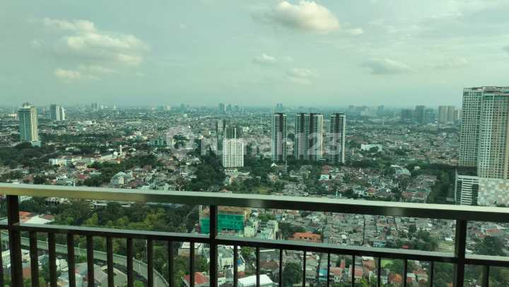 Pakubuwono Signature Apt, 4 Kamar Tidur, Dijual
