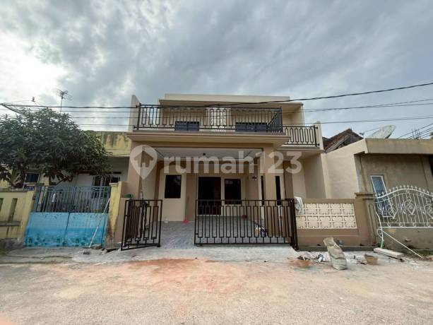 For Sale 2-Story House Plamo Garden
