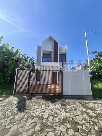 Rumah Baru Siap Huni Dalam Komplek Di Kodau,jatiasih, Bekasi Rumah Baru Siap Huni Dalam Komplek Di Kodau,jatiasih, Bekasi