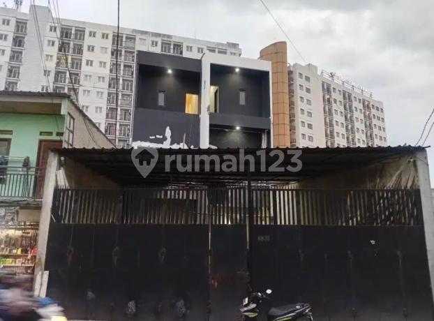 Rumah Kost Eksklusif Fully Furnished di Binong Karawaci,42 KT. Rumah Kost Eksklusif Fully Furnished di Binong Karawaci,42 KT.