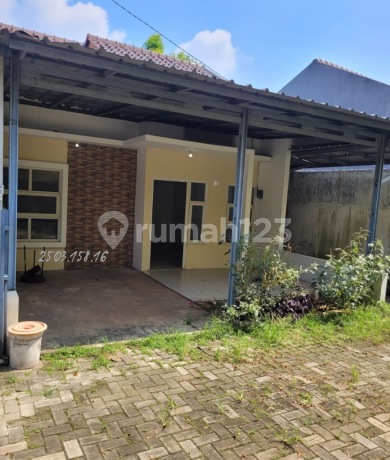 Rumah 1 Lantai Dan Siap Huni Di Grand Vilamas Cinere Rumah 1 Lantai Dan Siap Huni Di Grand Vilamas Cinere