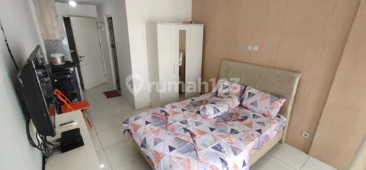 Apartemen Dekat Bandara Soetta Tamansari Skylounge.