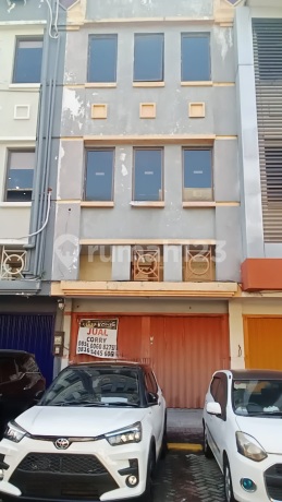 For Sale: Mango Dua Shop House, Jagir Wonokromo, Surabaya