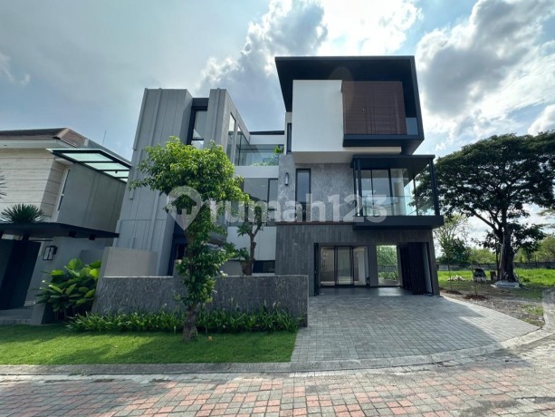 Rumah Mewah Baru Berkonsep Villa Citraland Dekat Graha & Pakuwon