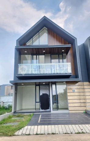 Rumah Siap Huni 4 Kamar Dekat Gading Serpong Tanpa Dp