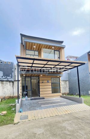 Rumah Siap Huni 2 Lantai Murah Dekat Gading Serpong,