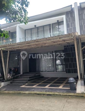 Jual Cepat Rumah Luas,semi Furnished Dengan Bathtub Dekat Stasiun Krl Bsd City Jual Cepat Rumah Luas,semi Furnished Dengan Bathtub Dekat Stasiun Krl Bsd City