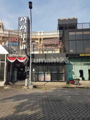 DIJUAL.. atau mau SEWA juga bisa... Crown golf, Pantai Indah Kapuk 3 Lantai Luas 5x15 DIJUAL.. atau mau SEWA juga bisa... Crown golf, Pantai Indah Kapuk 3 Lantai Luas 5x15
