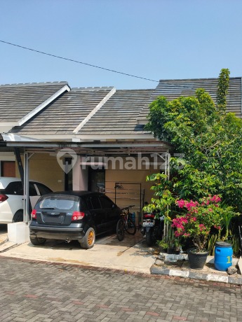 Rmh Siap Huni di Perumahan Pasir Jati, Depan Taman 