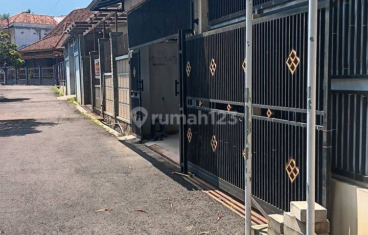 Rmh Luas, 3 Lt , Ada Kolam Renang, Pasir Jati Timur, Ujung Berung