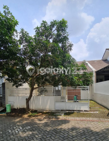 Rumah Grand Sunrise Menganti Gresik 1 Lantai Hadap Selatan Rumah Grand Sunrise Menganti Gresik 1 Lantai Hadap Selatan