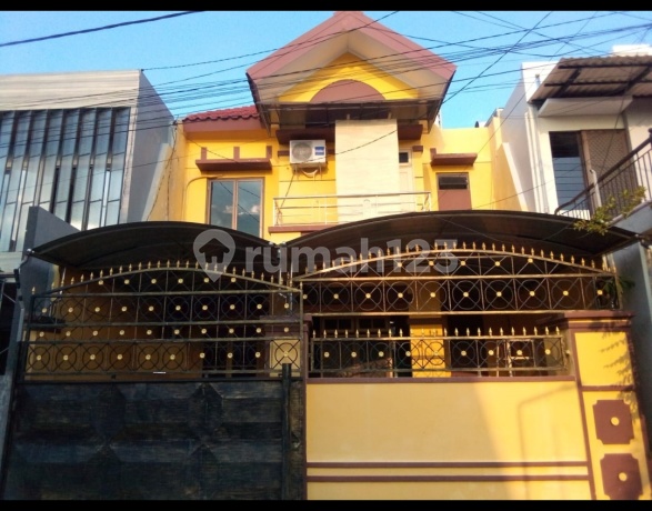 Jual Rumah Bagus Terawat Siap Huni Dharmahusada Mas Dekat Shanghai Park Jual Rumah Bagus Terawat Siap Huni Dharmahusada Mas Dekat Shanghai Park