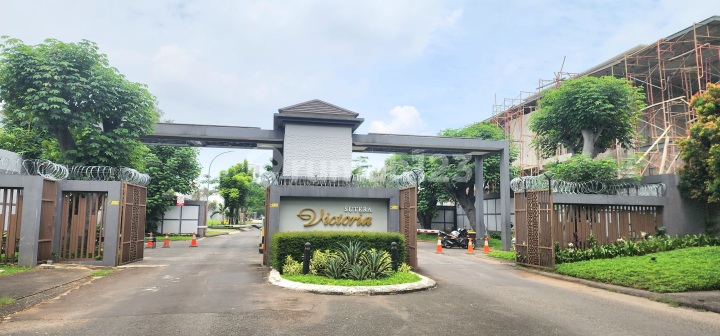 Dijual Rugi Kavling Posisi Bagus di Sutera Victoria - Alam Sutera