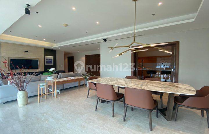 Pakubuwono Signature For Sale, Like New, Clear City View, Very Well Maintained Unit