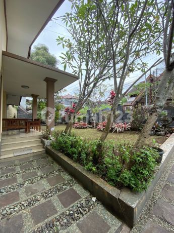 Di Jual Rumah Terawat di Komplek Cigadung Asri dan Nyaman Di Jual Rumah Terawat di Komplek Cigadung Asri dan Nyaman