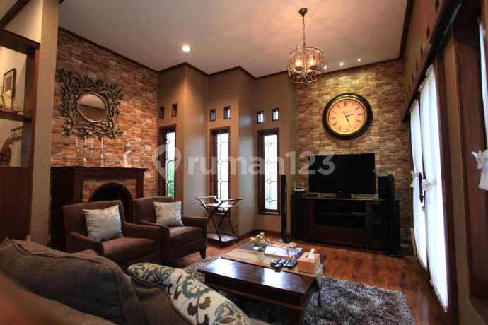 For Sale Quickly, Nice Fully Furnished House in Cluster at Surya Setra For Sale Quickly, Nice Fully Furnished House in Cluster at Surya Setra