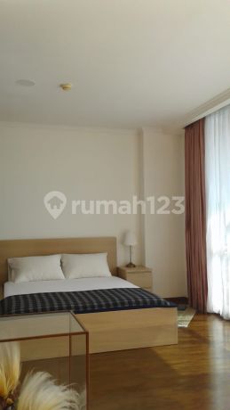 Apartemen ancol mansion view laut double balkon