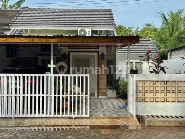 Rumah Cantik Siap Huni di Cileungsi Hijau