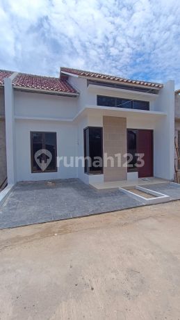 Rumah Baru 500jtan di Jatikramat dekat Tol Dan LRT Jatibening Rumah Baru 500jtan di Jatikramat dekat Tol Dan LRT Jatibening