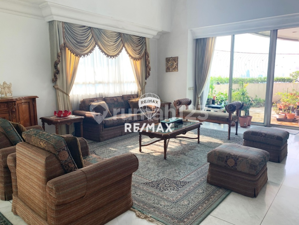 Dijual Unit Apartemen Simprug Teras Penthouse Jakarta Selatan
