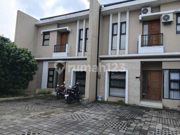 Dijual Rumah Cantik Siap Huni Di Sukahaji Bandung