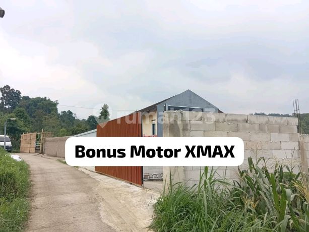Bonus Motor Xmax! Dijual Villa Hitung Tanah Saja di Cipageran