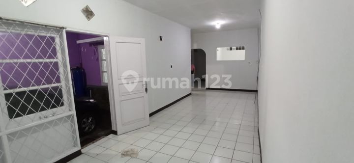 Jual Rumah Di Taman Rahayu 2 Rumah 2 Lantai Bagus Shm Timur