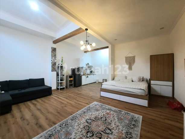 Rumah Semi Furnished Bagus Bekasi, Bekasi SHM Jati Waringin Asri Pondok Gede 400m2 3 kamar Rumah Semi Furnished Bagus Bekasi, Bekasi SHM Jati Waringin Asri Pondok Gede 400m2 3 kamar