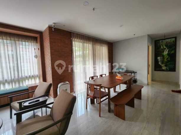 Apartemen Llyod Alam Sutera