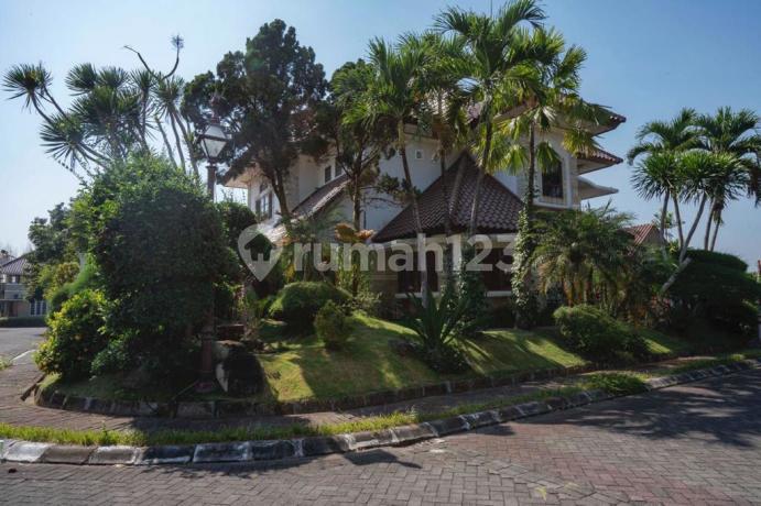 Rumah peristirahatan yang Asri & Sejuk di Pesona Merapi Kaliurang Yogyakarta Rumah peristirahatan yang Asri & Sejuk di Pesona Merapi Kaliurang Yogyakarta