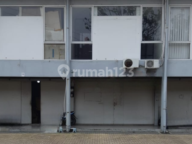 Di Jual Ruko 2 Lantai Komplek Ruko Holis Regency, Tembusan ke Sumber Sari Di Jual Ruko 2 Lantai Komplek Ruko Holis Regency, Tembusan ke Sumber Sari