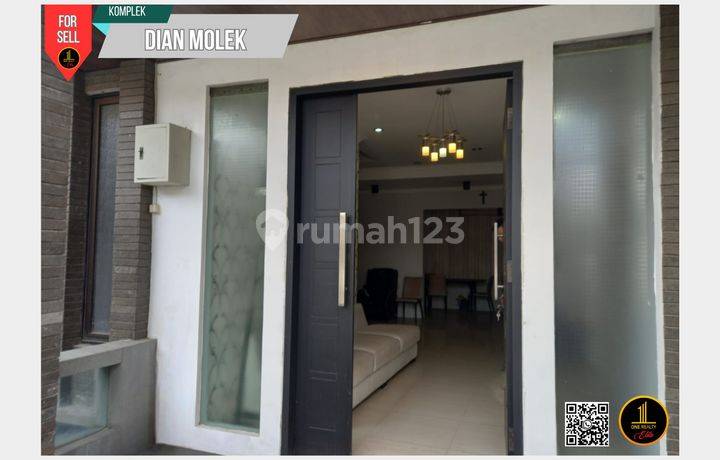 Di Jual Rumah Jl.Dian Molek Komplek Dian Permai, Bandung