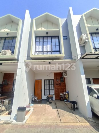 Rumah Cluster 2 Lantai Termurah Strategis di Pancoran Mas Cagar Alam Depok Rumah Cluster 2 Lantai Termurah Strategis di Pancoran Mas Cagar Alam Depok