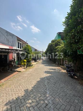 Rumah 2 Lantai Cluster Murah Siap Huni di Perumnas Beji Depok Rumah 2 Lantai Cluster Murah Siap Huni di Perumnas Beji Depok