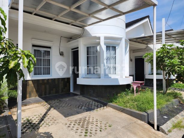 For Sale Standard 1-Story House in Bentang Artha Residence Ciwastra For Sale Standard 1-Story House in Bentang Artha Residence Ciwastra