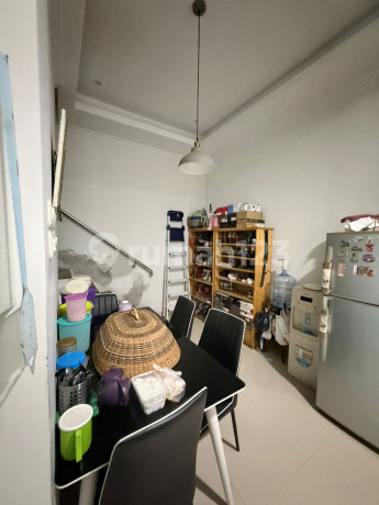 Rumah di Metro Permata 3,5 Lantai Hadap Selatan Uk 6X13 Rumah di Metro Permata 3,5 Lantai Hadap Selatan Uk 6X13