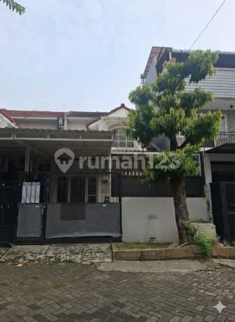 Rumah di Taman Semanan Indah Uk. 6X15 2Lantai Hadap Selatan